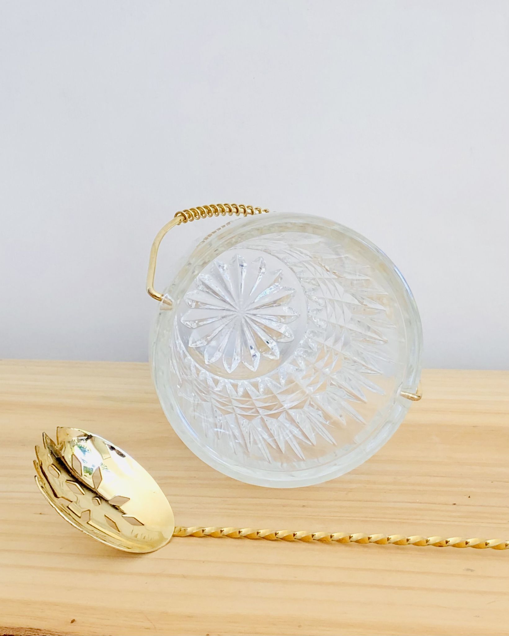Seau à glace en cristal et sa cuillère