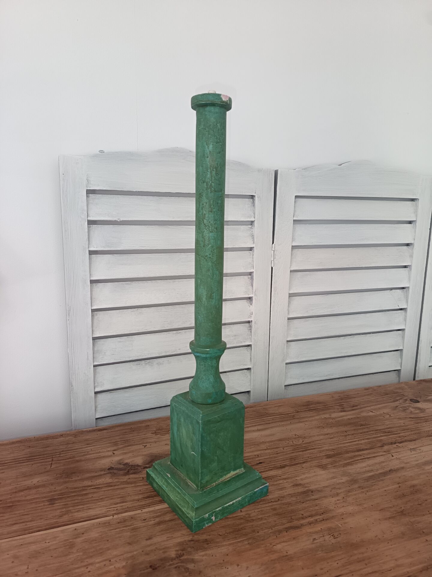 Lamp bases
