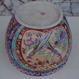 Hand-painted Chinese vase with gilded decorations, 1950
