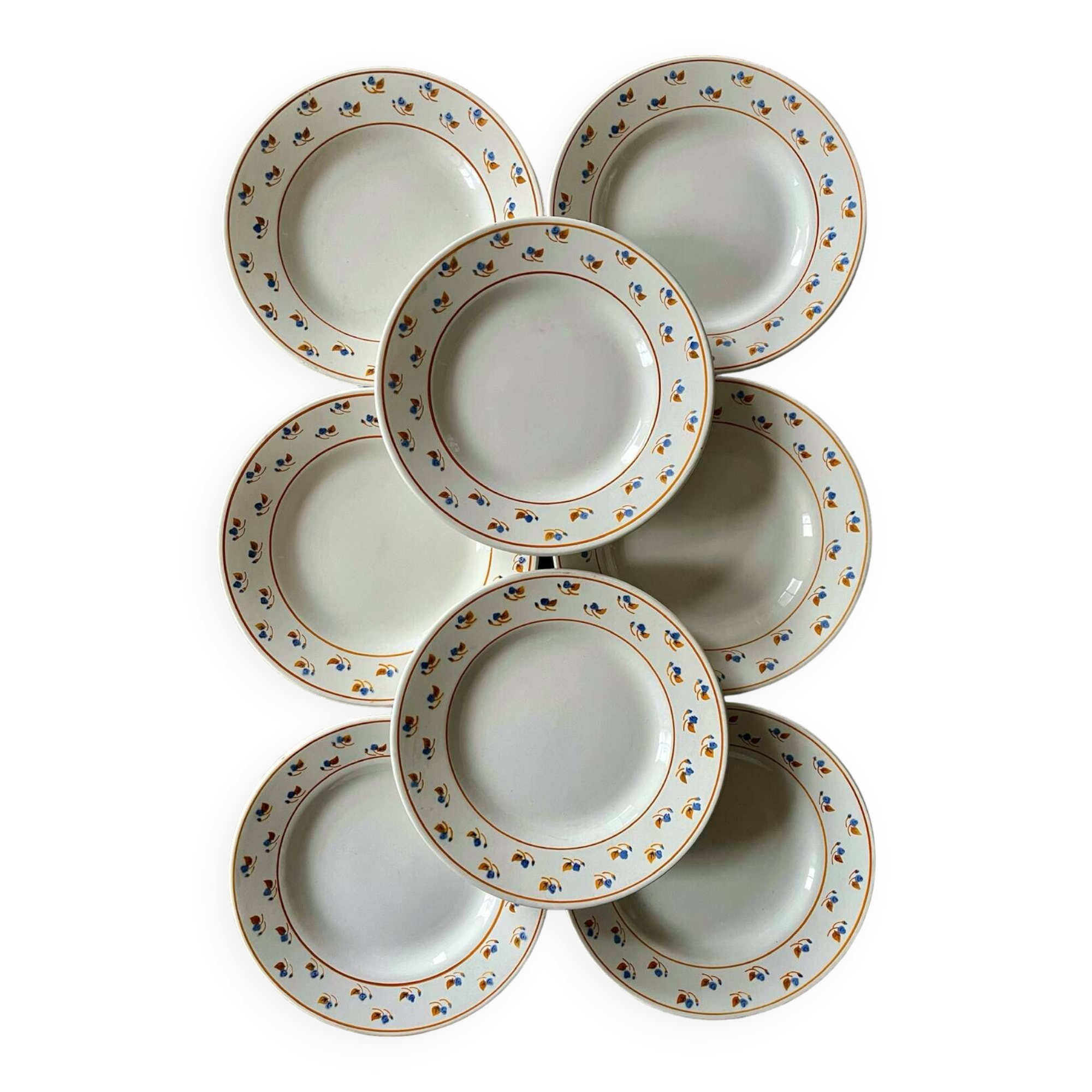 8 Creil Montereau dessert plates