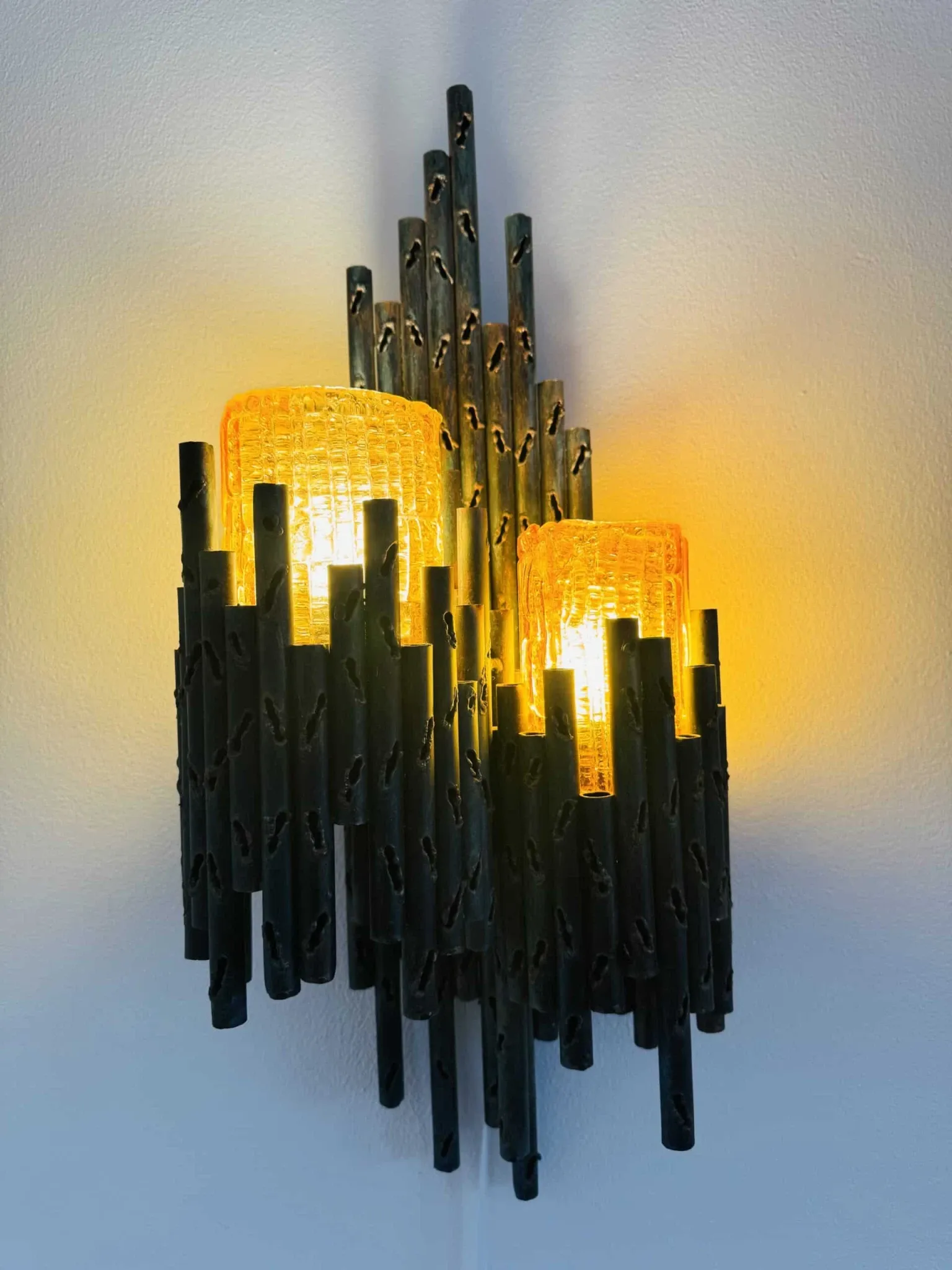 Lampe murale brutaliste par Marcel Fantoni, Italie, années 1960.
