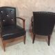 Paire de fauteuils en skai noir 1940