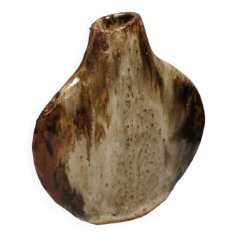 A beautiful Brutalist vase in lovely earth tones. Danish, from the 1980s.