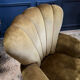 Paire de fauteuils de style Napoléon III en velours