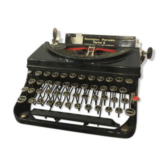 Remington portable typewriter model 5 from 1930