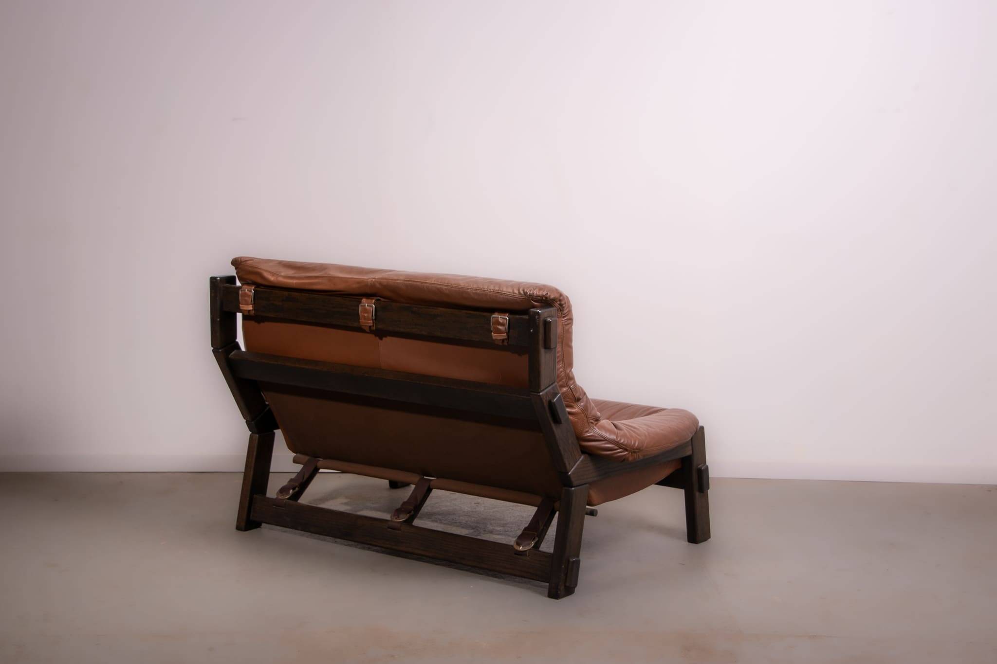 Canapé et fauteuil brutalistes hollandais conçus par Gerard Van den Berg pour Montis, vers 1980