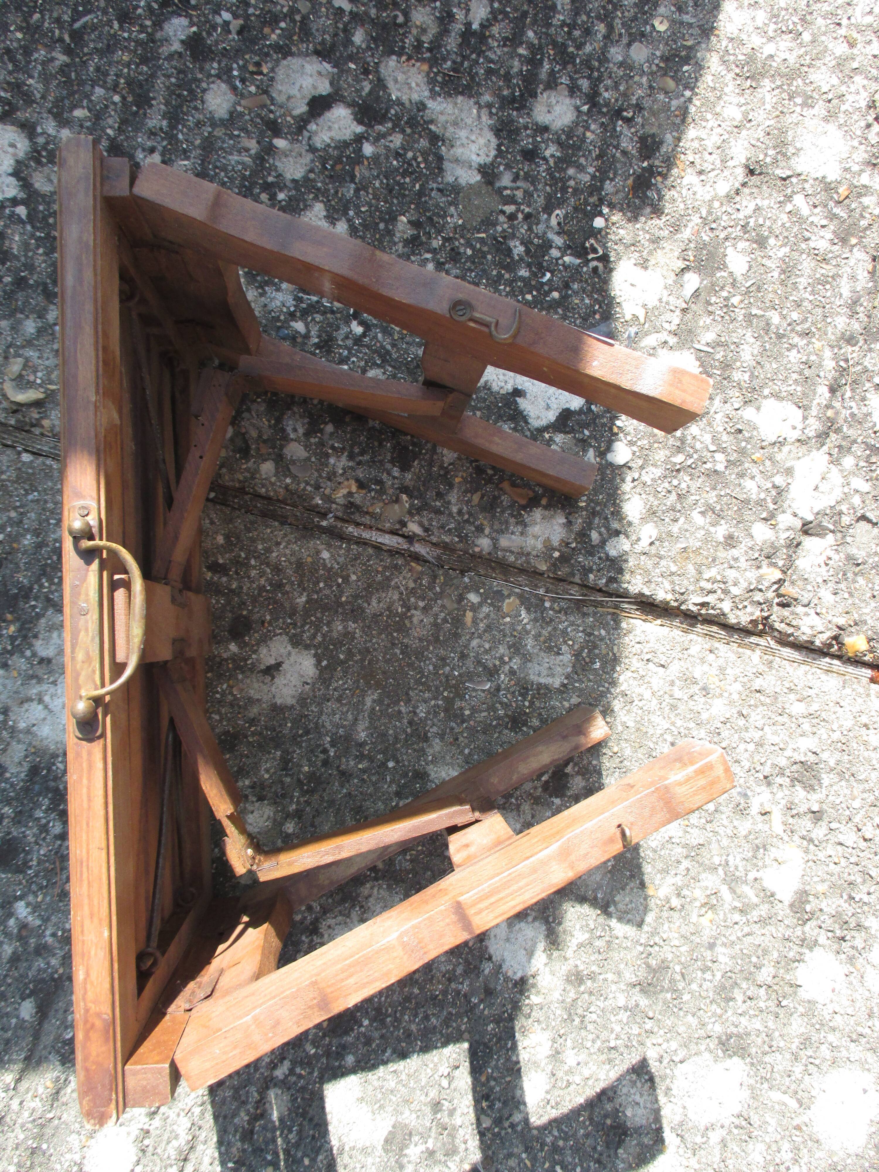Tabouret pliant