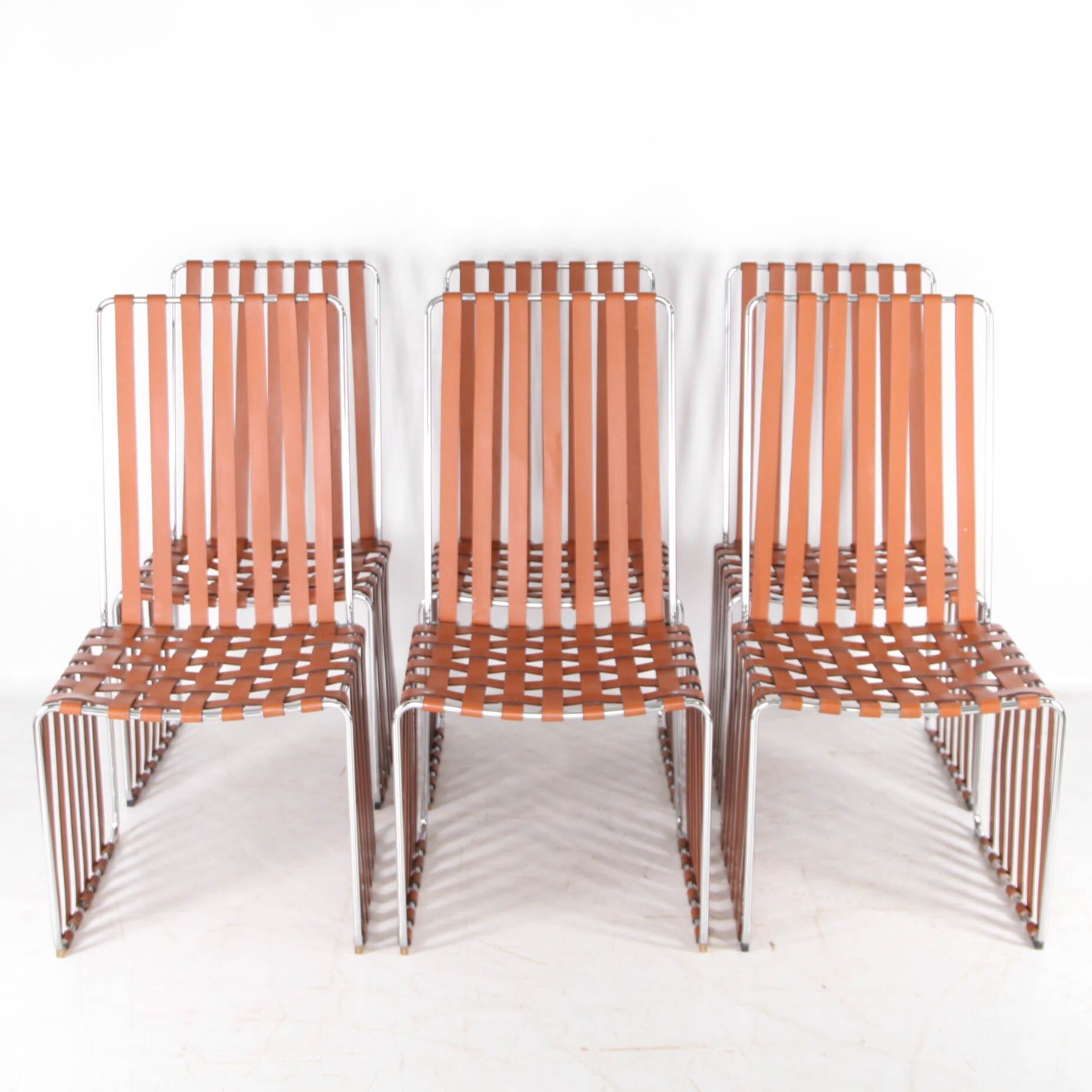 Suite de 6 chaises en cuir et chrome