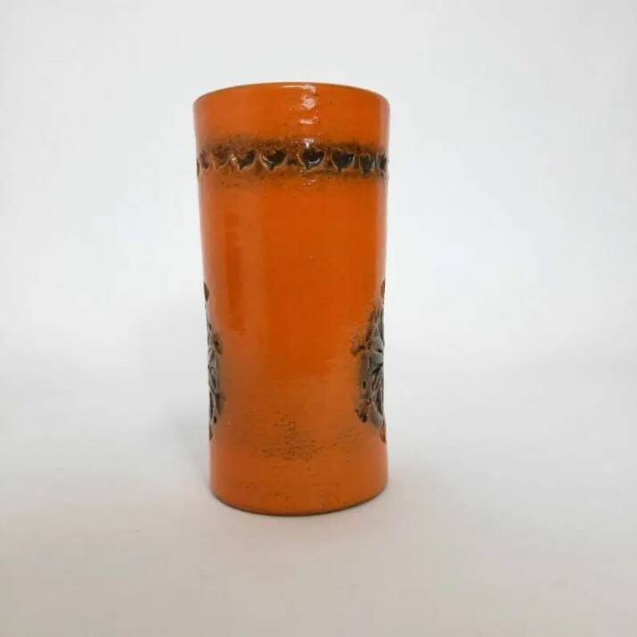 Bitossi vase, Aldo Londi design, Seville decoration, 1960s. Cylindrical vas