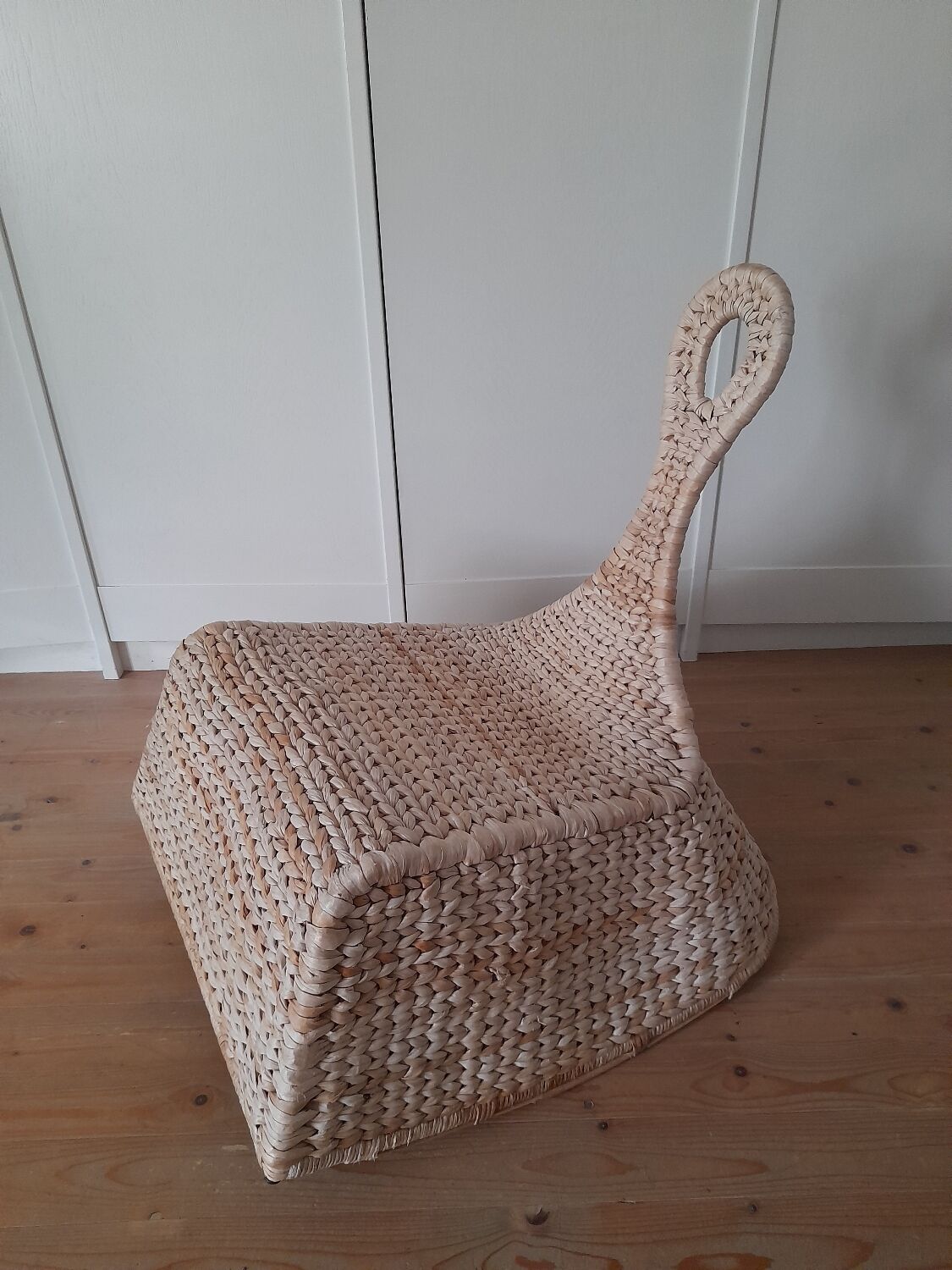 Fauteuil a bascule Gullholmen par Maria Vinka Ikea PS
