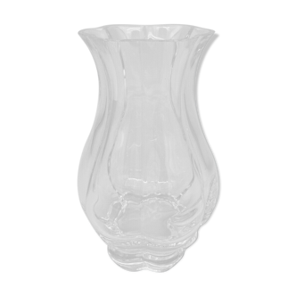 Weaned crystal vase France