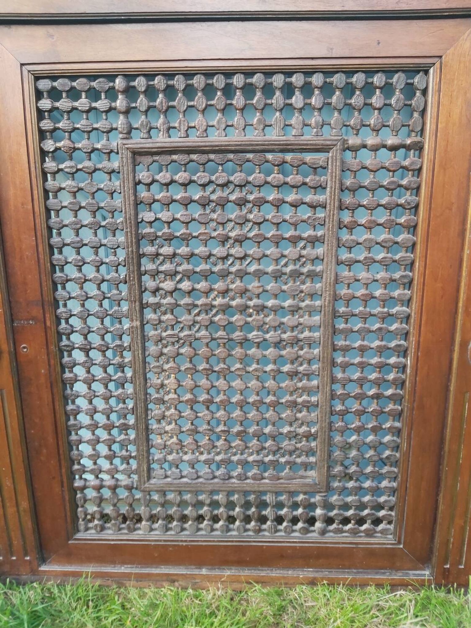 Screen, wooden panel
