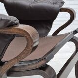 1970s, Scandinavian lounge chair in original condition, brown leather, dark bent wood.