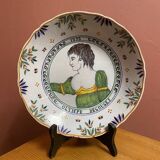 Deep plate Olympe de Gouges