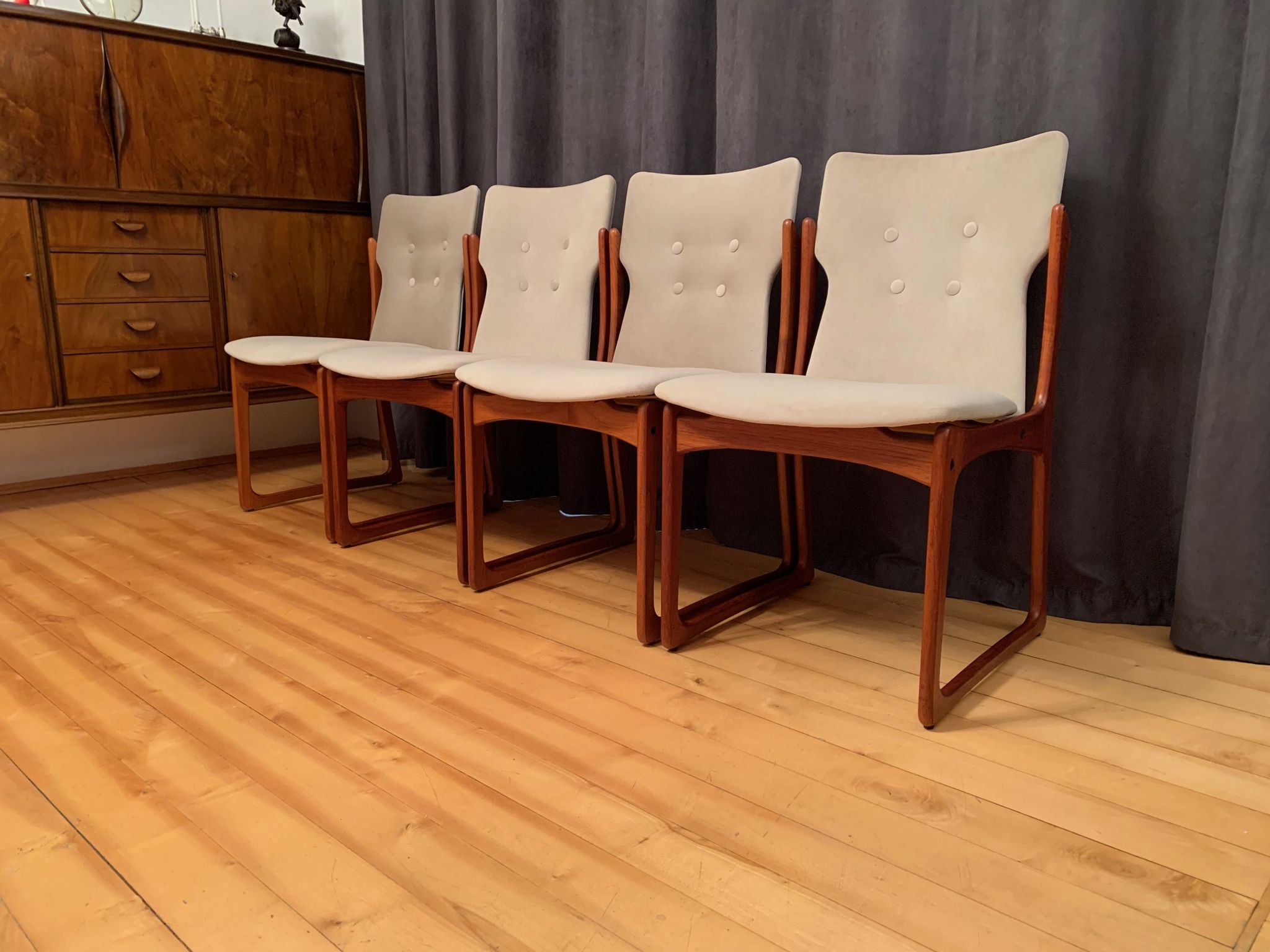 Ensemble de quatre chaises Vamdrup Stolefabrik, Danemark, années 1960