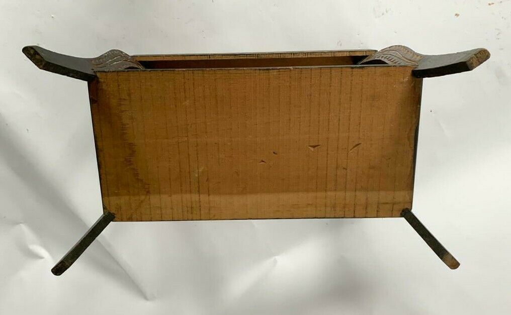 Table marocaine bois sculpte noirci 1950