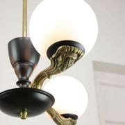 Lustre Art Déco en laiton et opaline, 1930