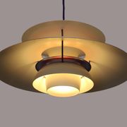 Le véritable produit danois - suspension PH5 - couleur blanche originale - Louis Poulsen