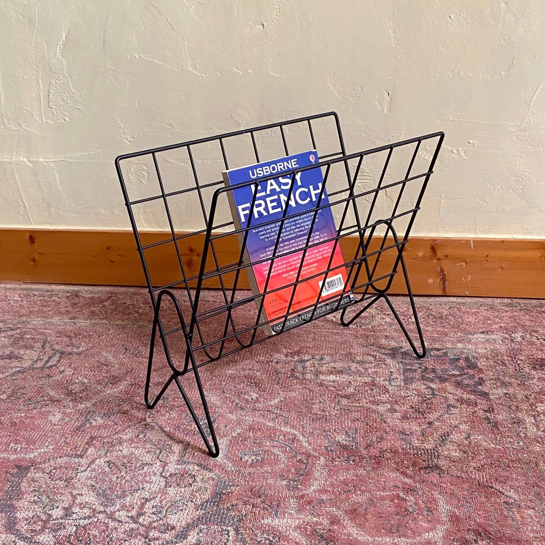 Metal magazine rack