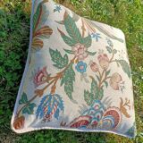 Retro cushion