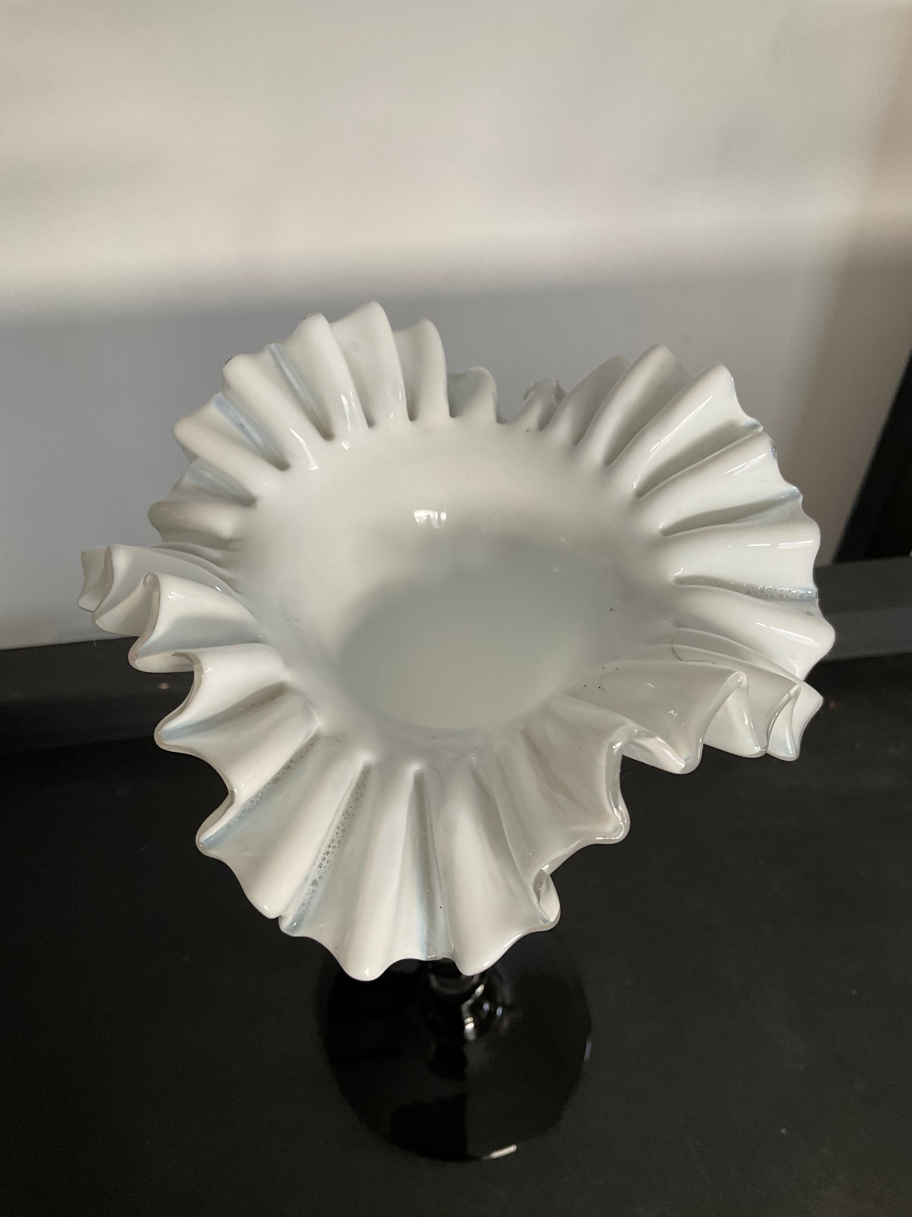 Vintage soliflore vase in glass paste 50s