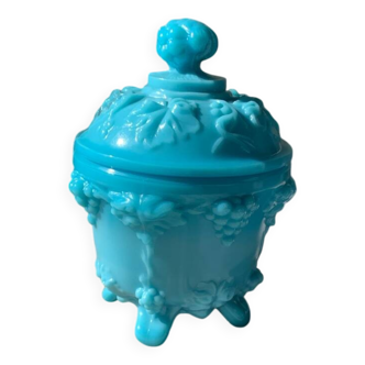 Opaline candy box