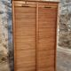 Armoire à rideaux vintage en chêne français – années 1960 – rangement de bureau avec étagères réglables
