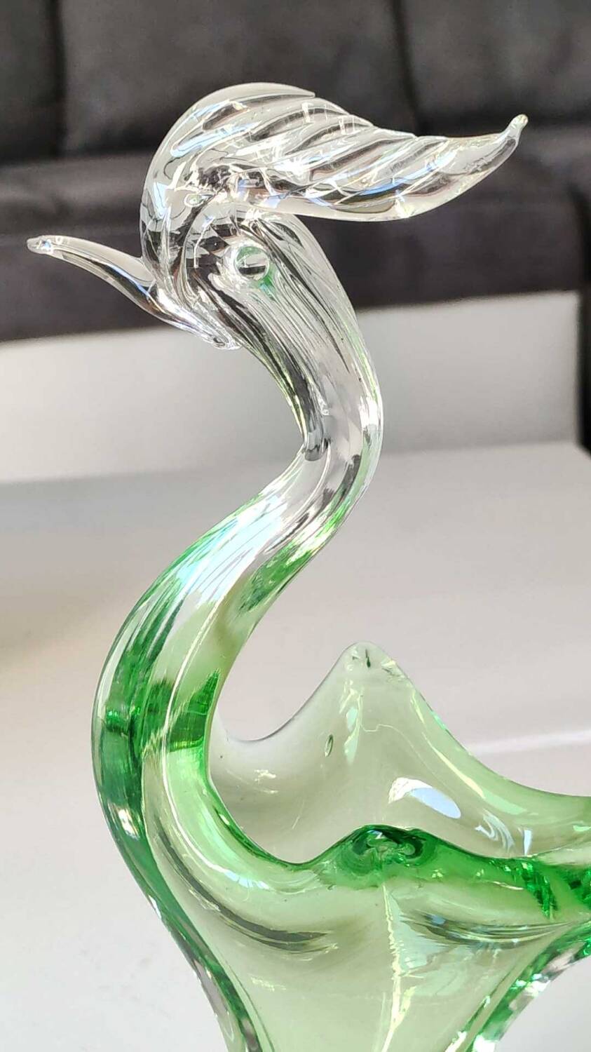 Empty pocket/Swan figurine, in the Murano style. In blown art glass. High 22 cm