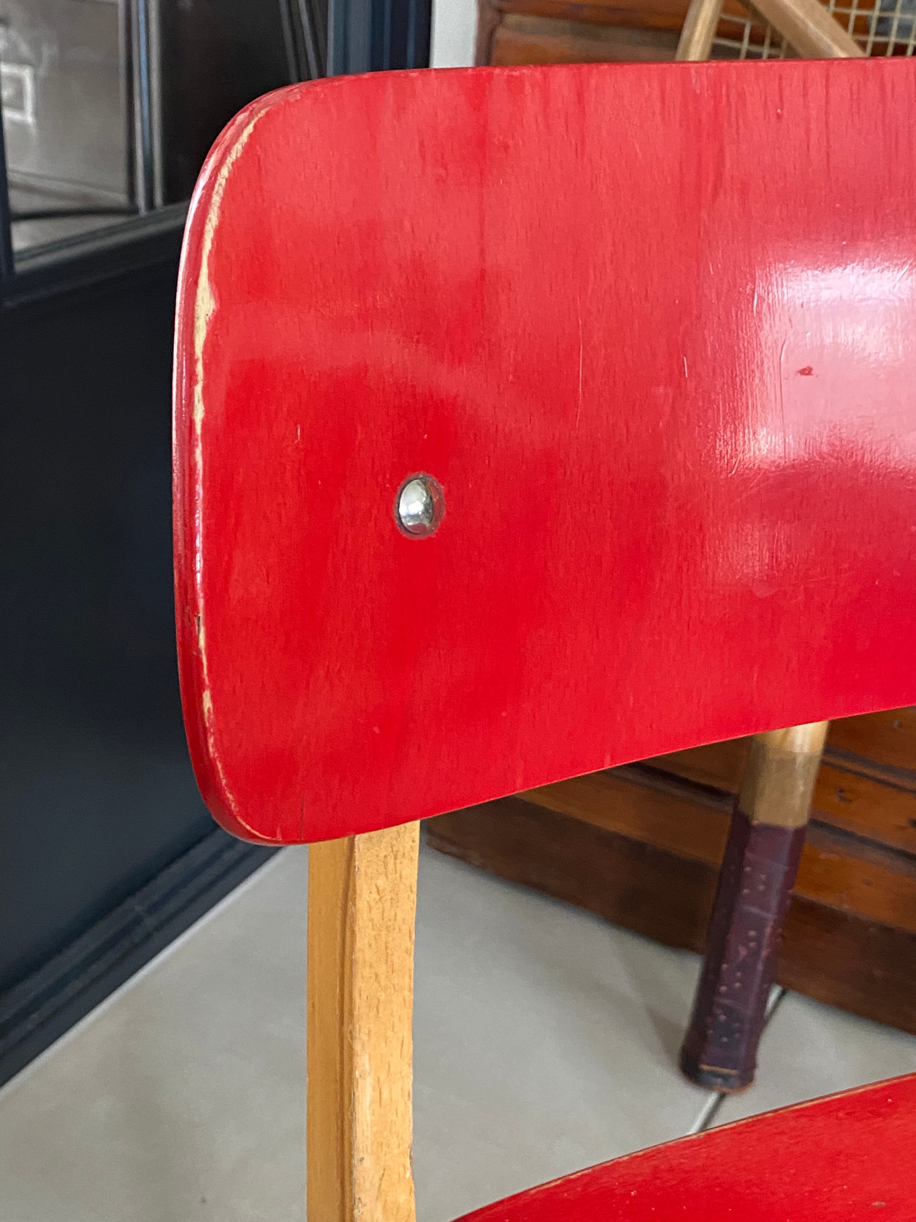 Chaise enfant Casala vintage rouge