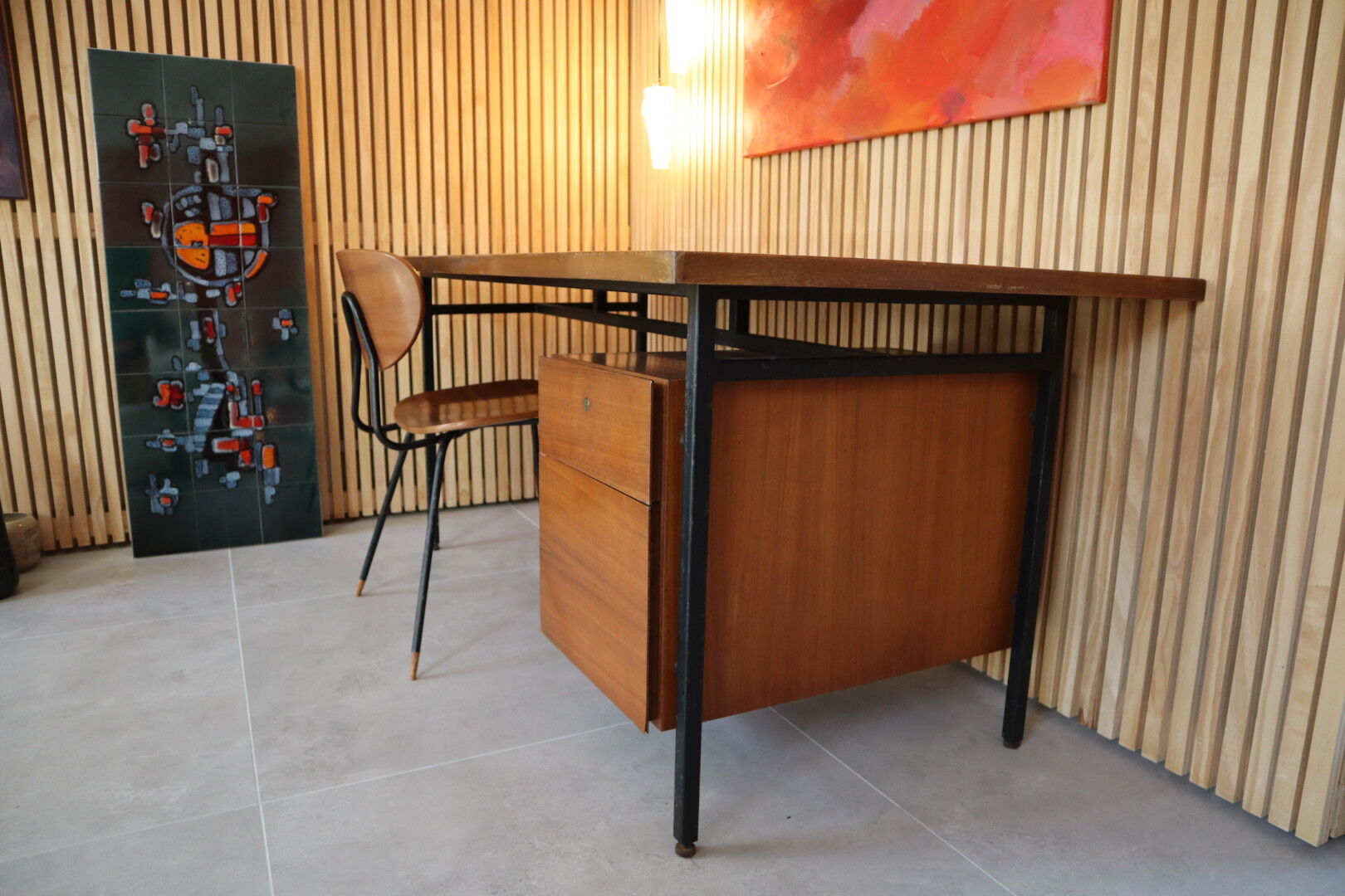 Scandinavian desk and chair