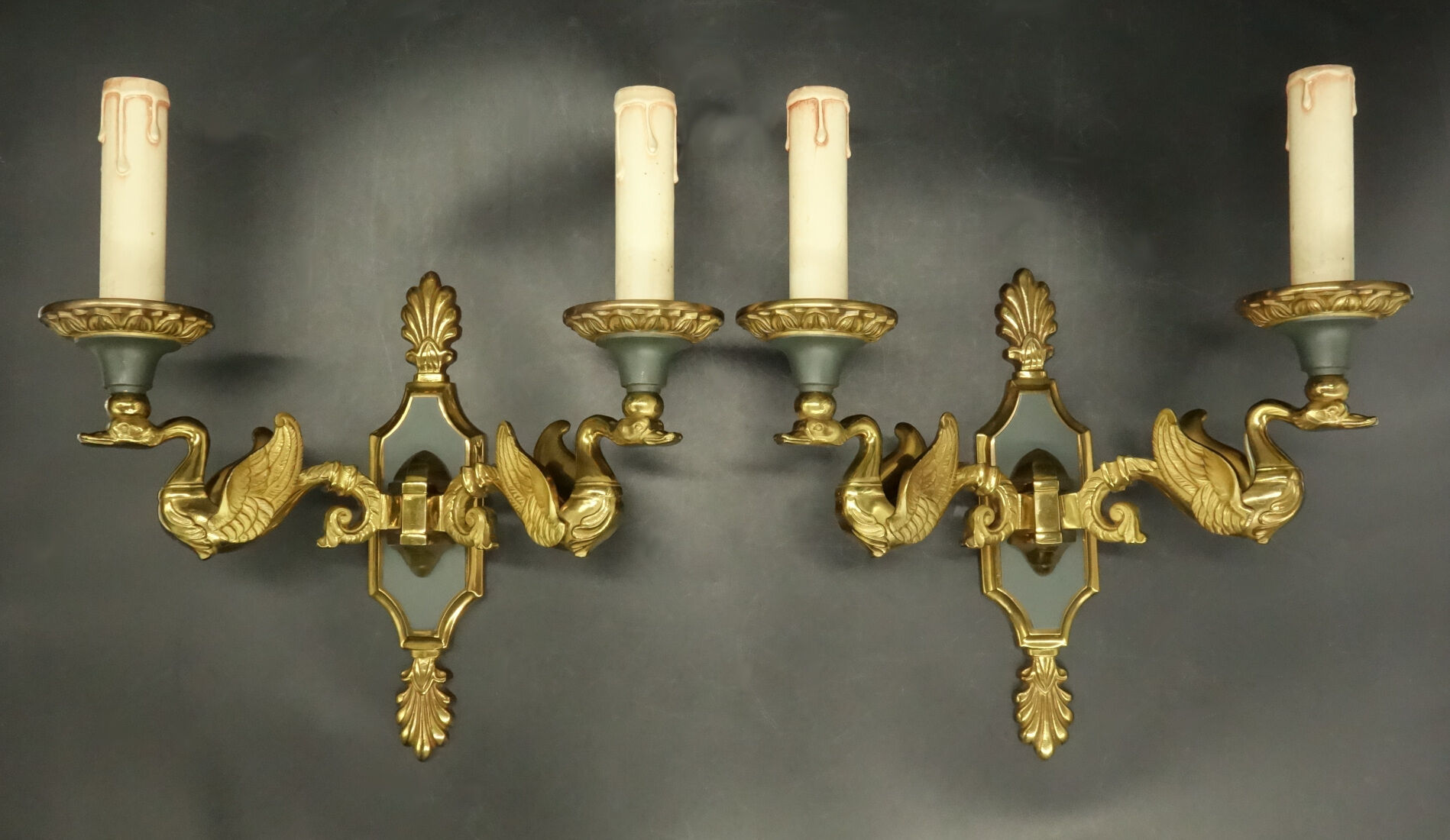 Pair of Empire style swan sconces - Lucien GAU, Paris