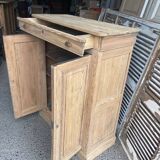 Buffet parisien en bois brut