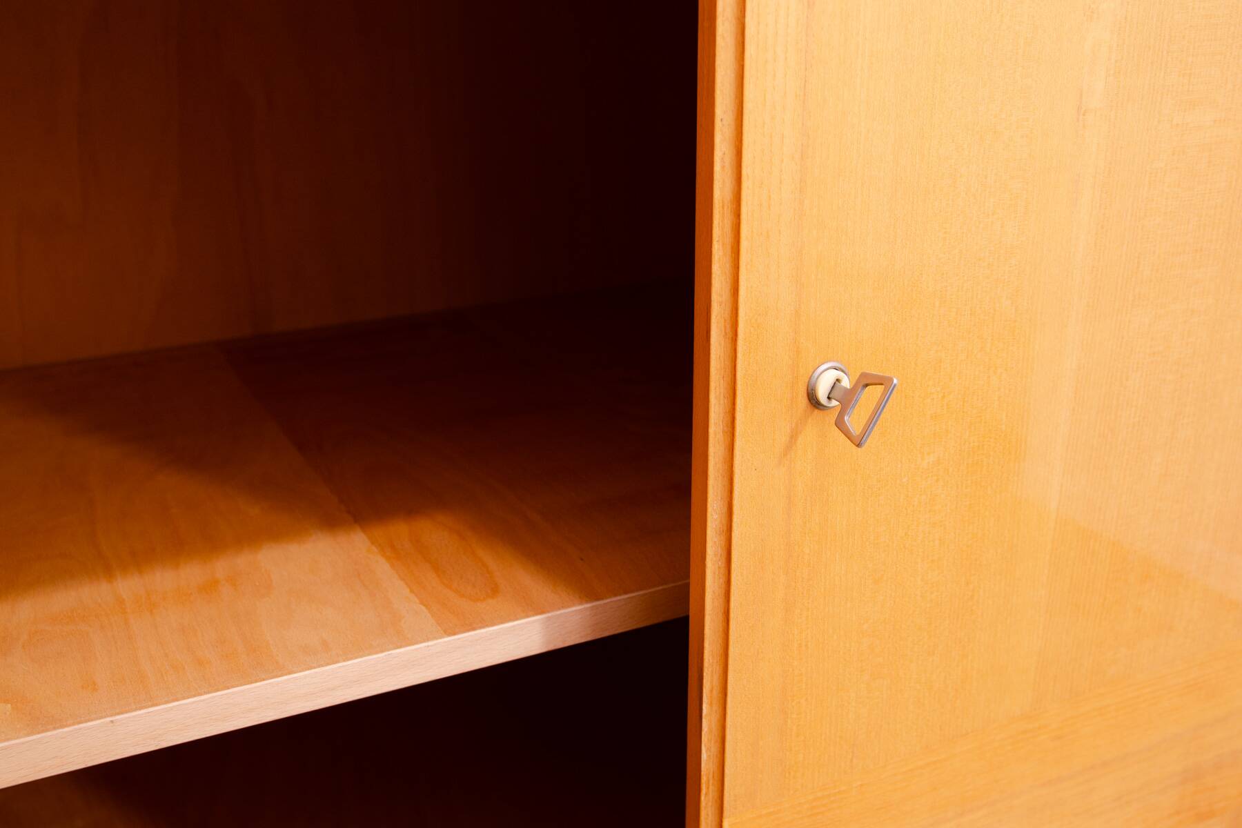 Armoire vintage de Novy Domov, années 1970, Tchécoslovaquie