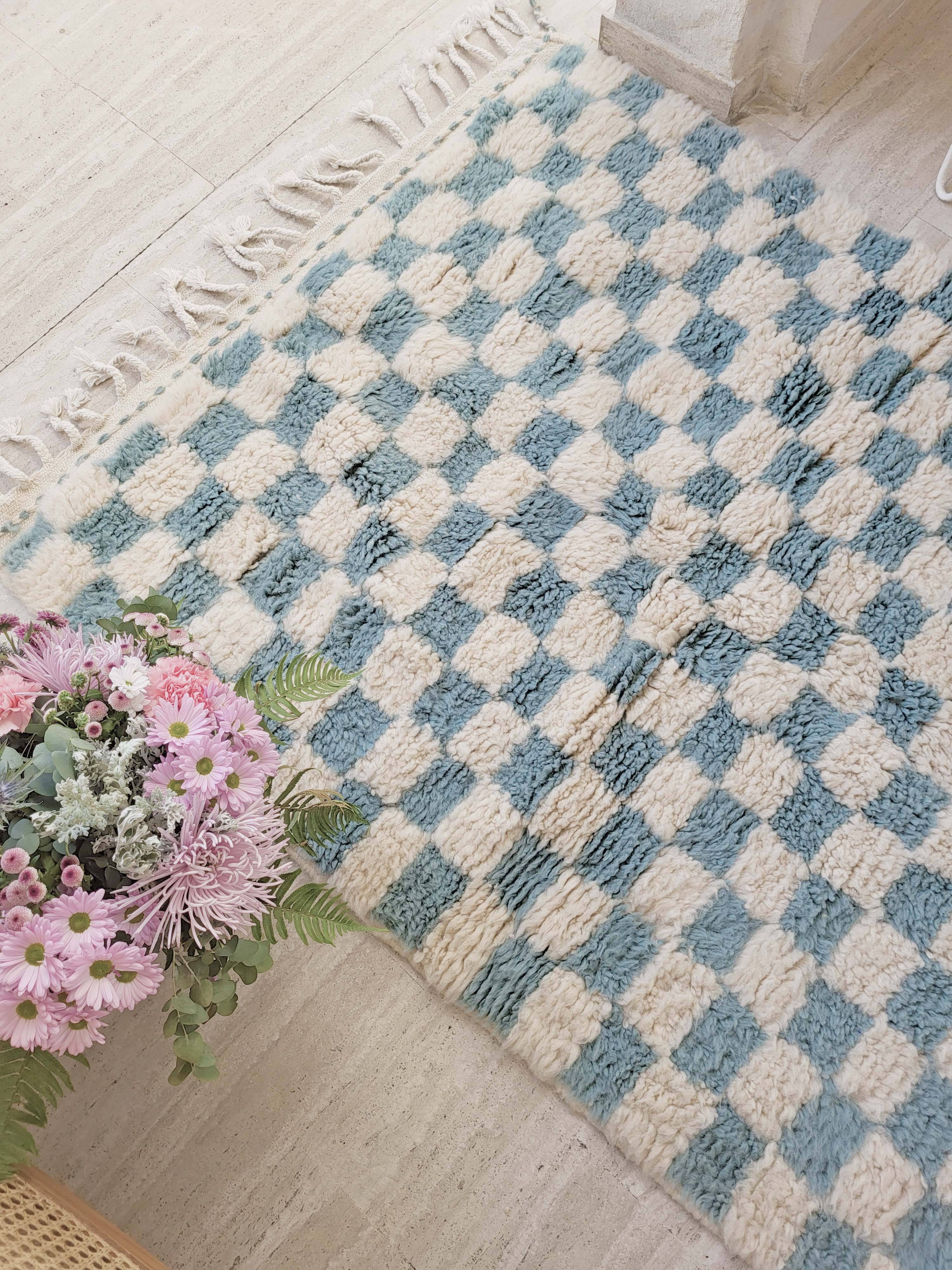 Blue checkered Berber Beni Ouarain rug