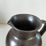 Jug with handle