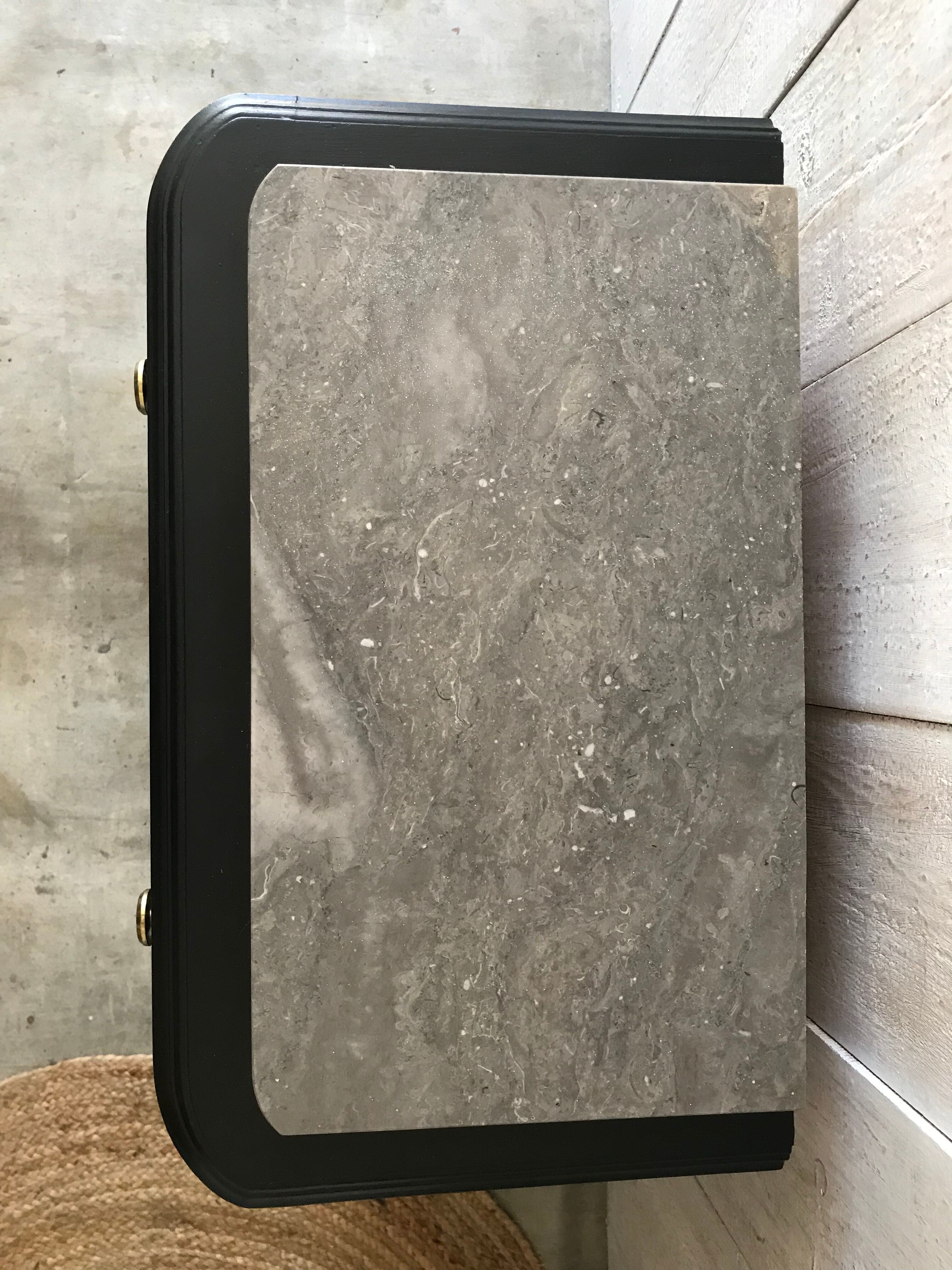 Art deco pedestal table