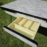 Extendable formica table