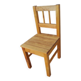 chaise en bois pour enfant
