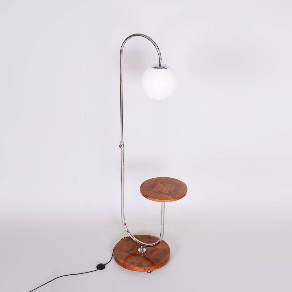 Bauhaus Adjustable Floor Lamp in Walnut and Chrome attributed to R. Slezák, Czech, 1930s