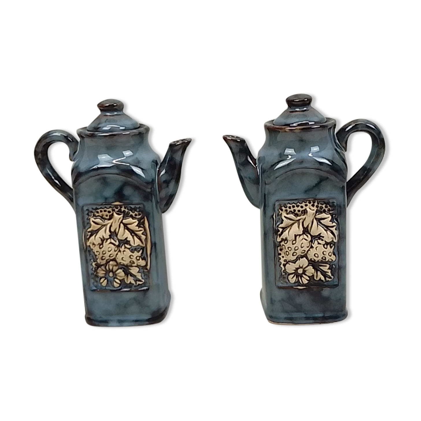 Oil and vinegar set in blue marbled style ceramic