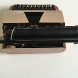Lilliput 1970s typewriter