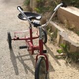 Red Judez tricycle