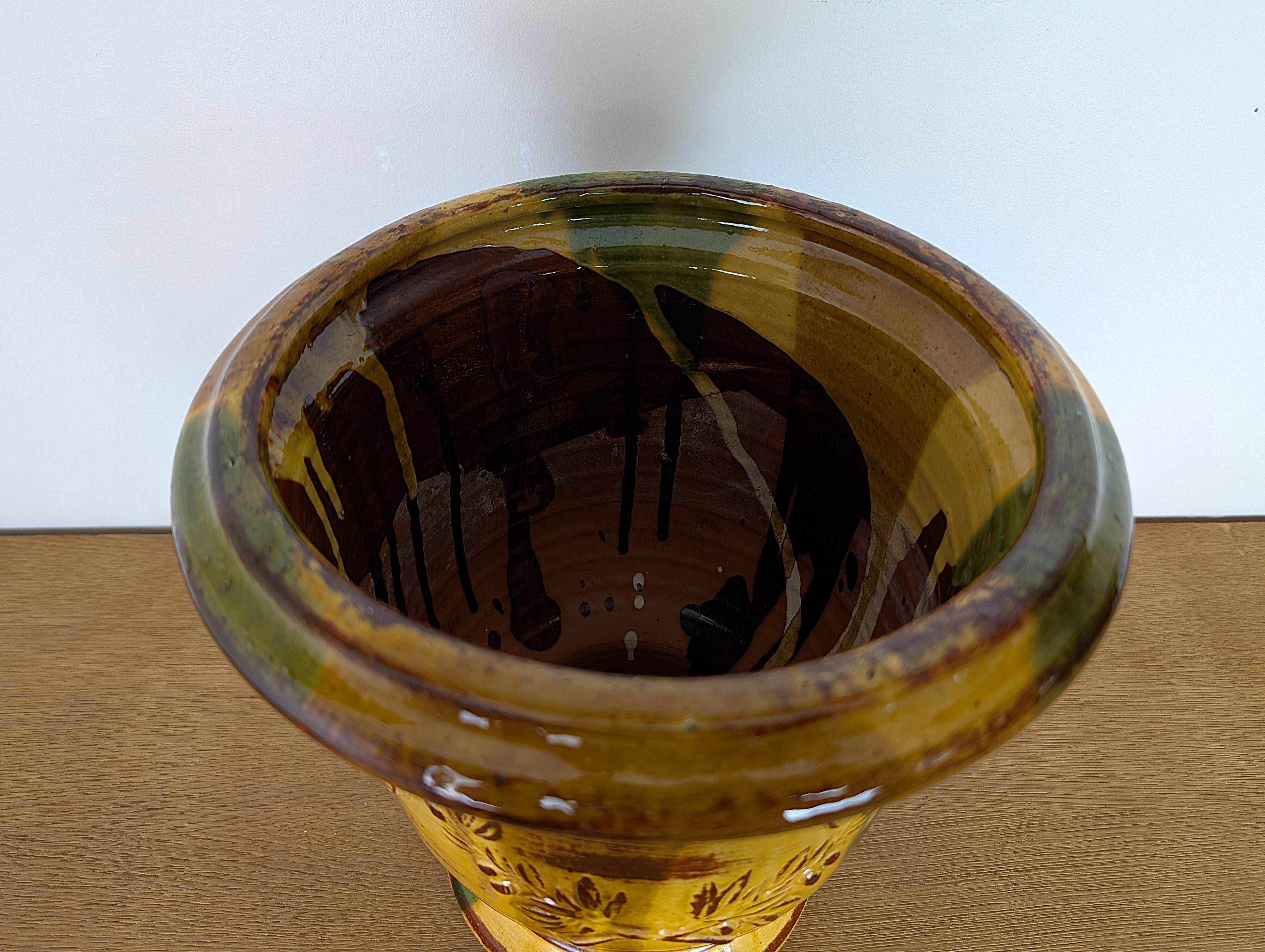 Uzes glazed earthenware planter