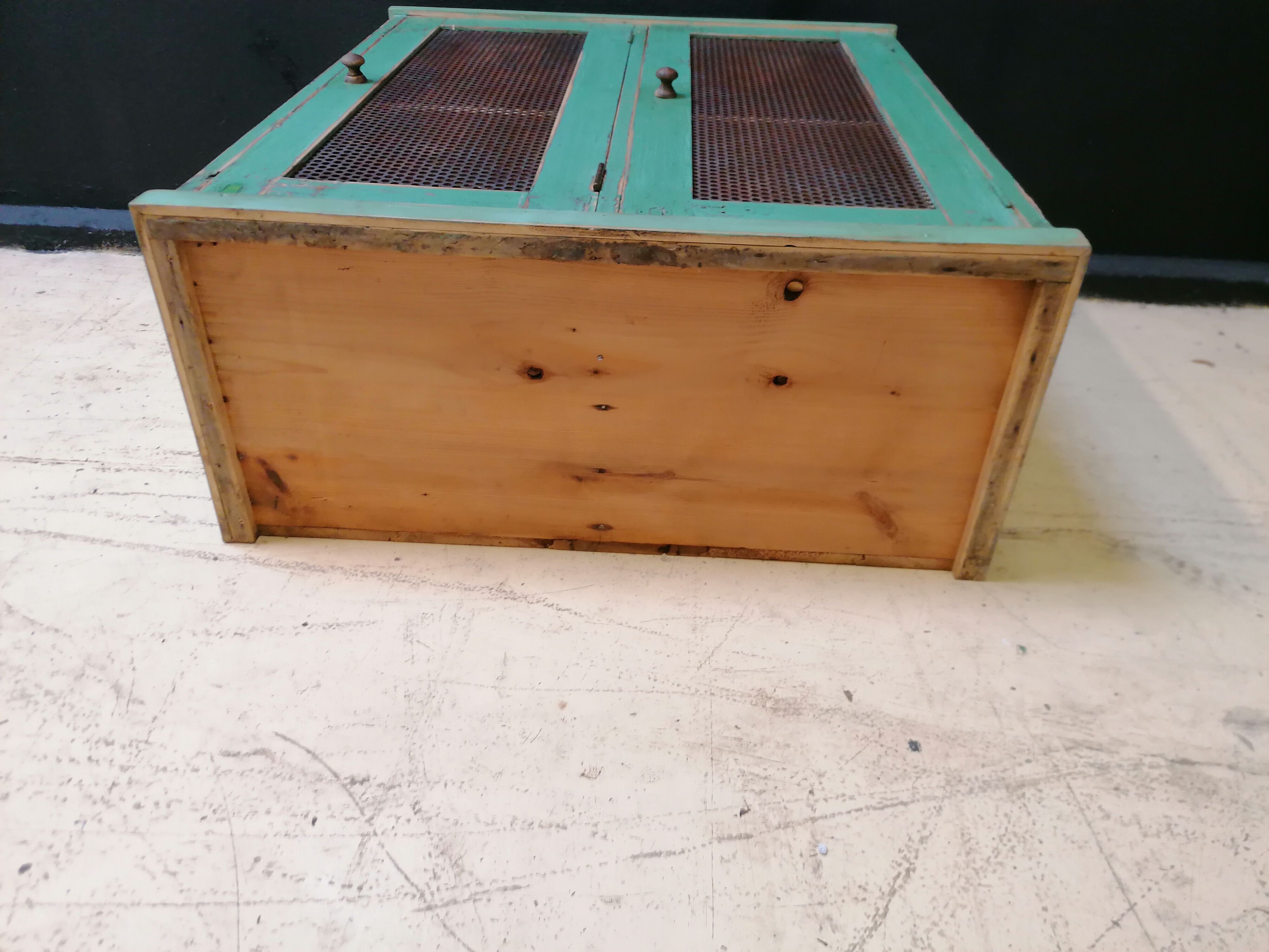 Garde manger en bois années 60