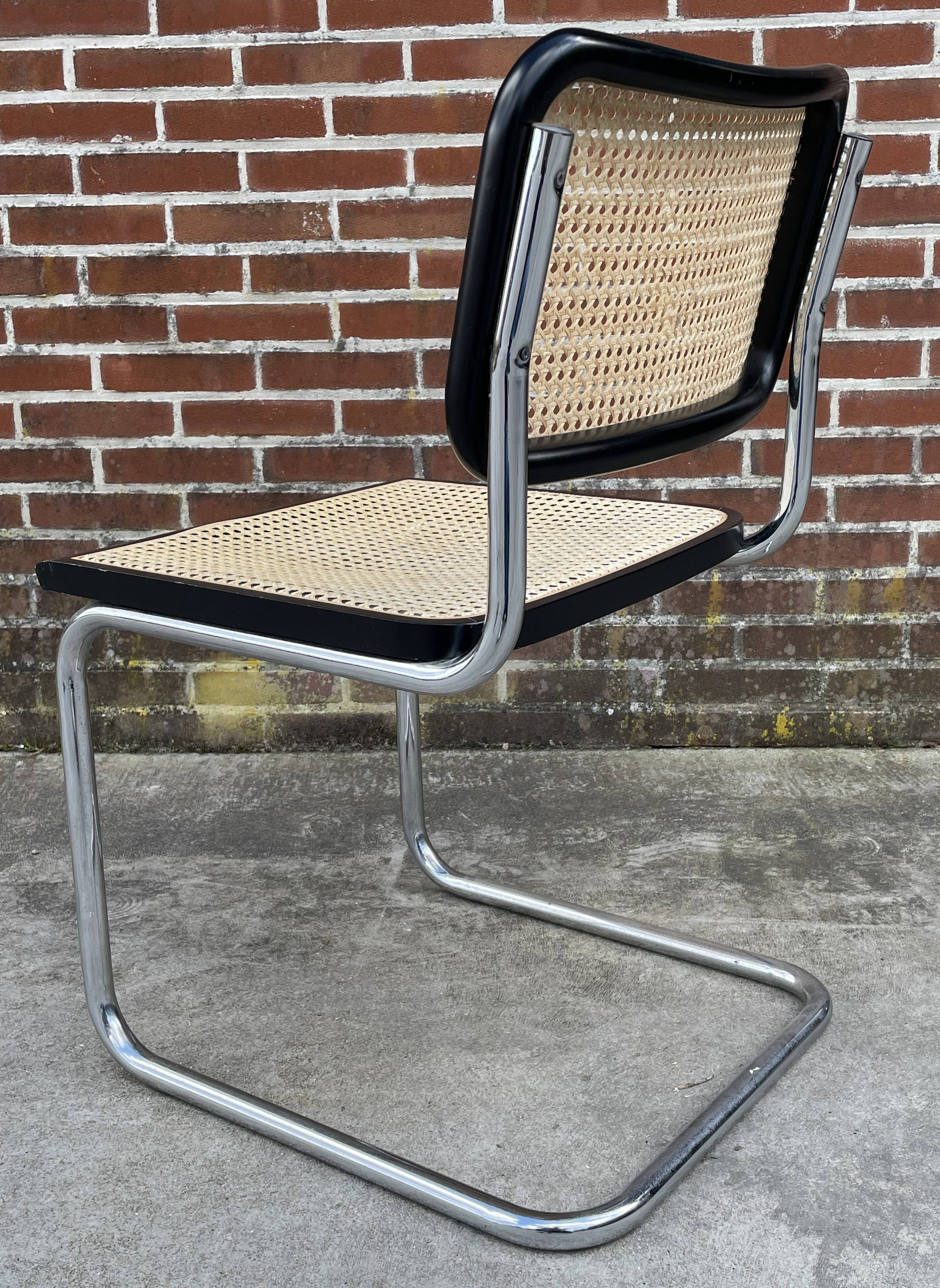 Cesca chair b32 model in blak and wood by Marcel Breuer
