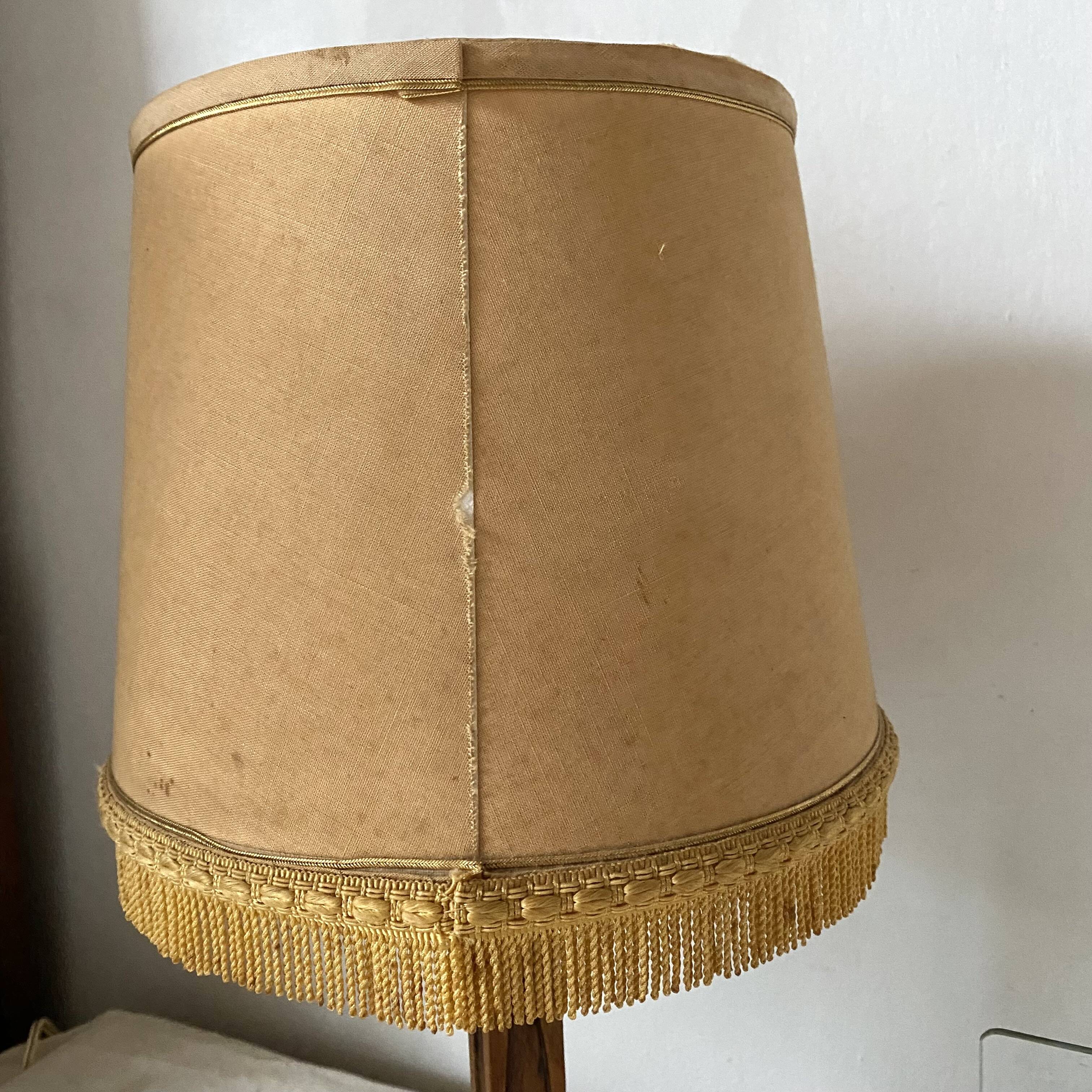 Art deco wooden lamp with photo holder