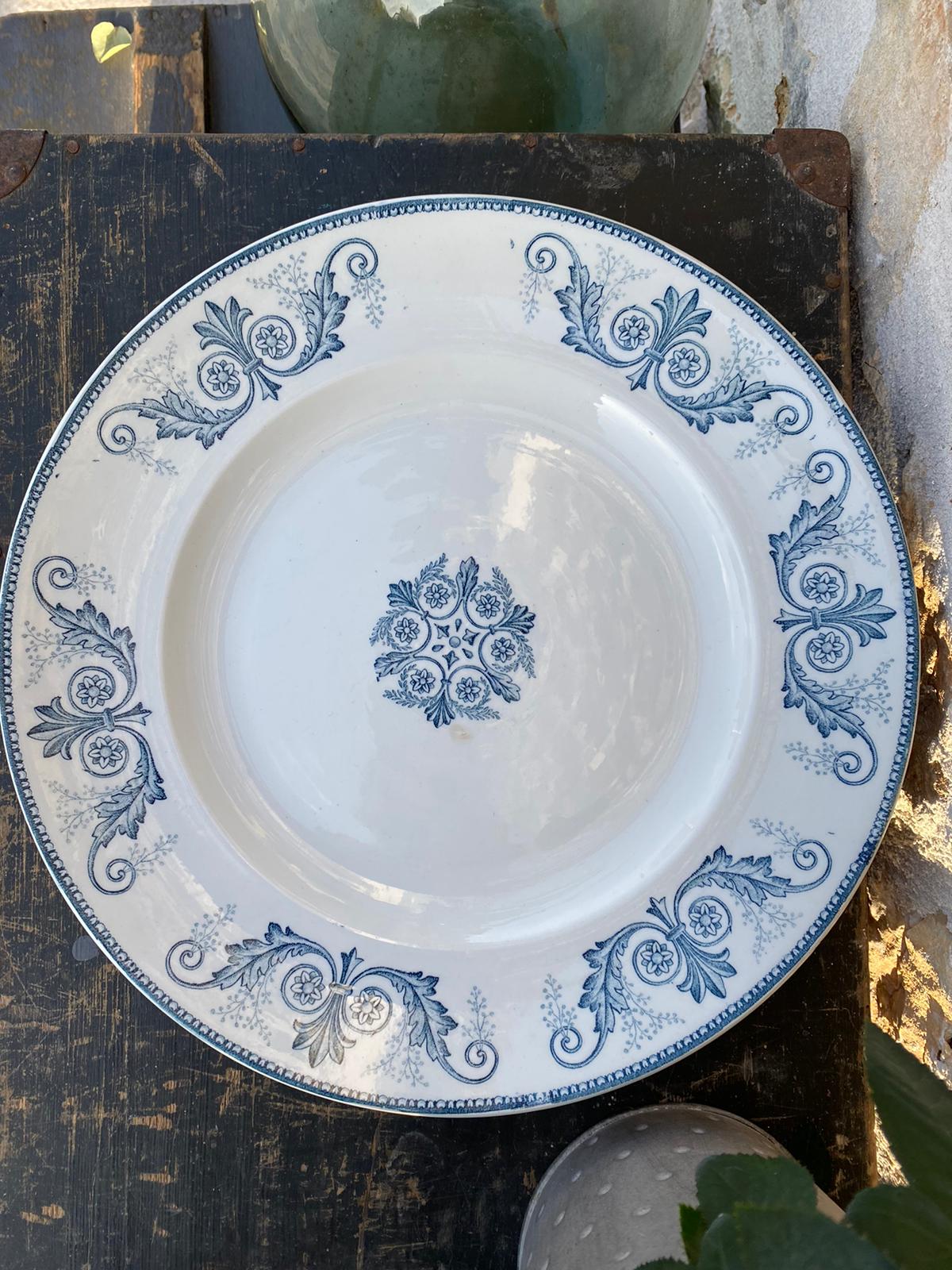 Lot  2 plats ronds
