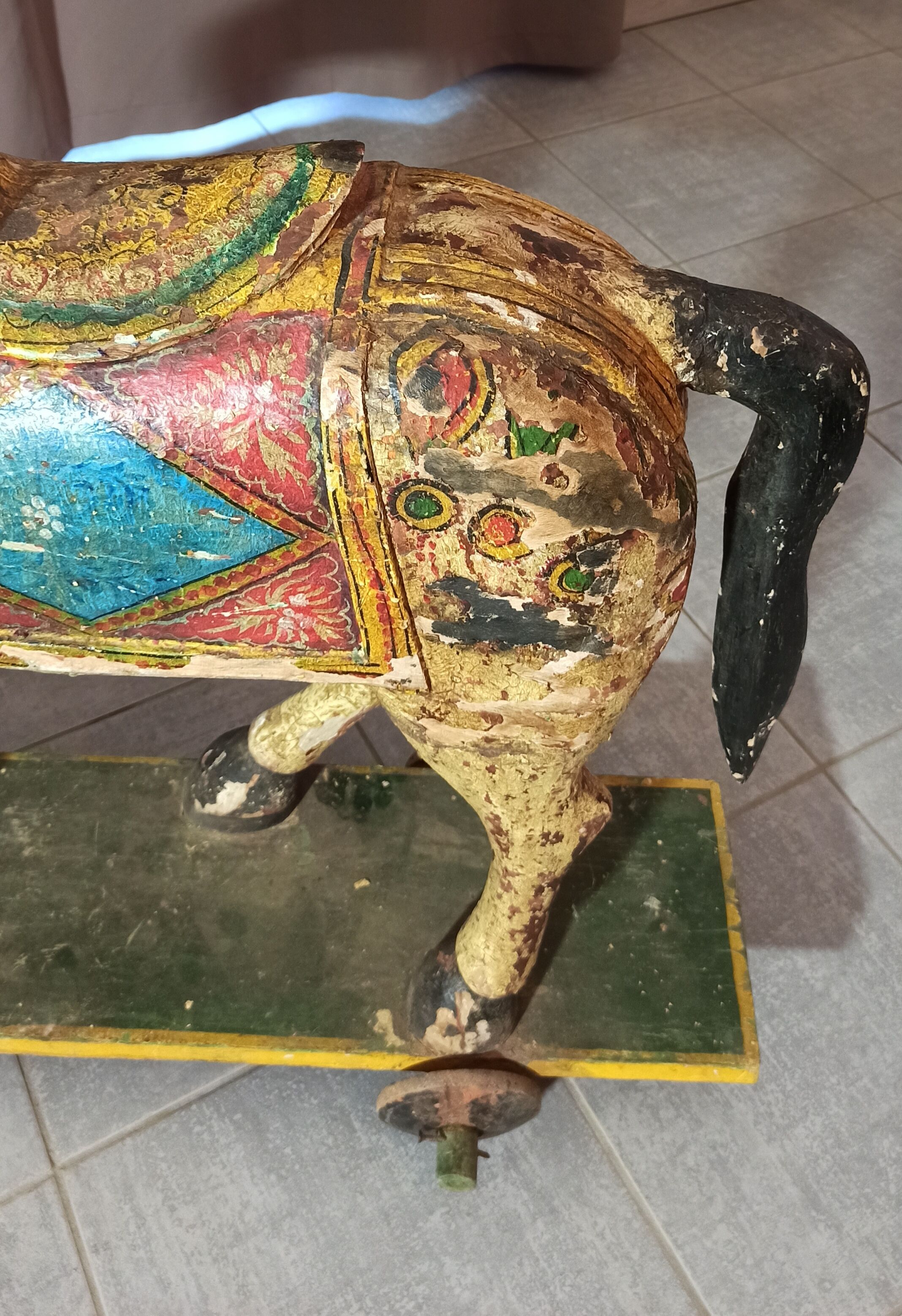 Old horse with wheels