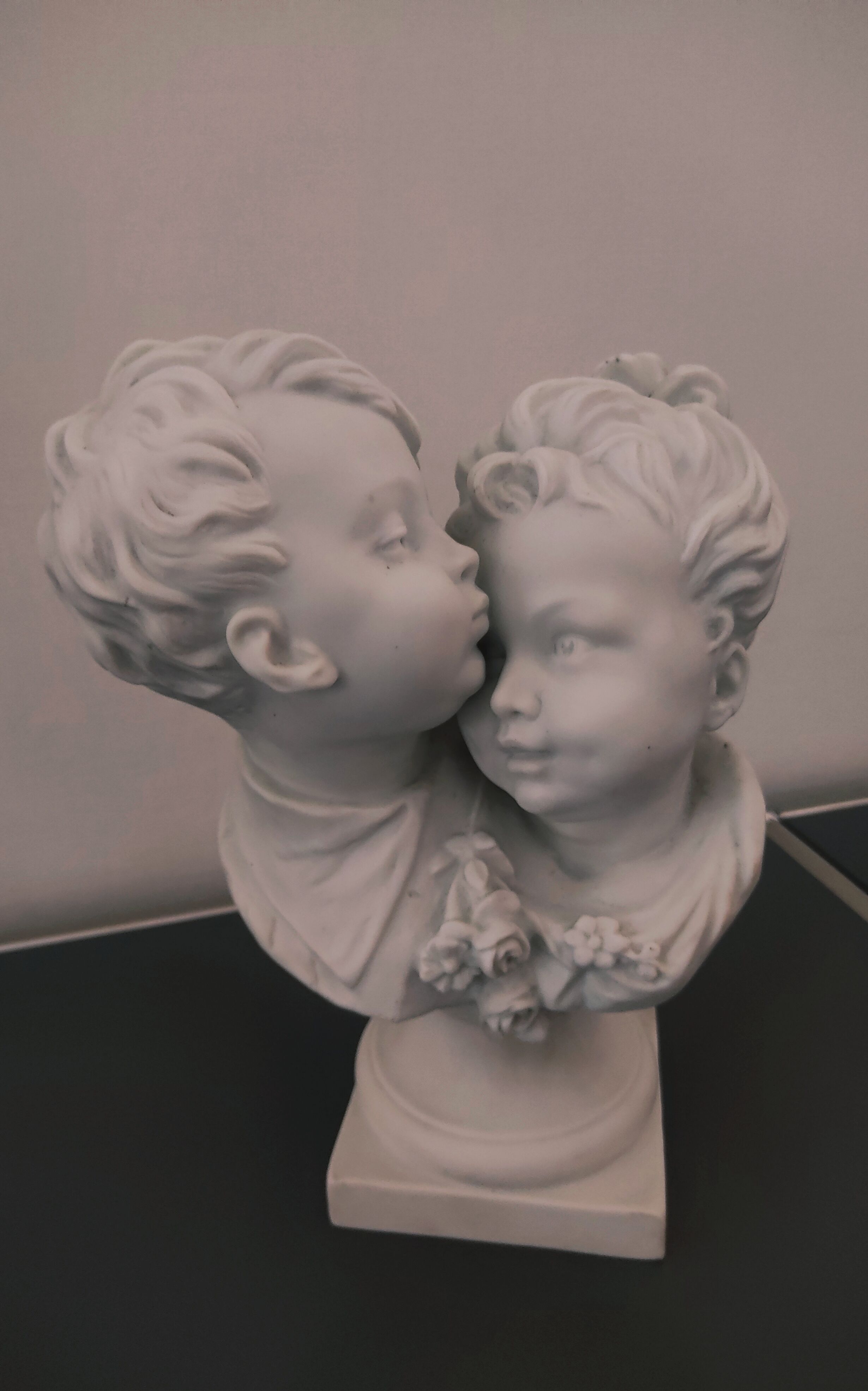 Sculpture en biscuit de Pierre Louis DETRIER XIX siècle