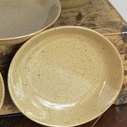 Assiettes creuses , grès du Manoir